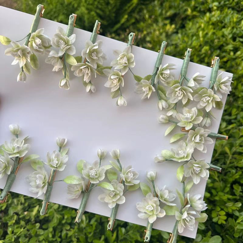 Ronghua Hairpin, light green flower
