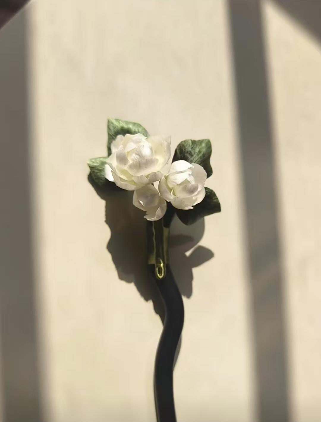White Jasmine Hairpin